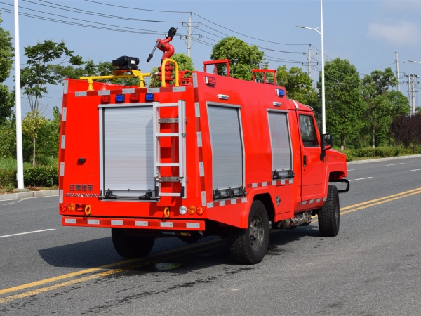 北汽勇士水罐消防車